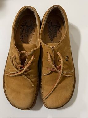 Born Brown Tan Nubuck Leather Lace Up Oxford / Moccasin